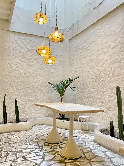 Historia Coffee & Eatery