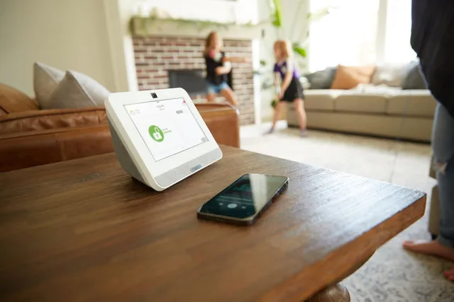 Smith Thompson Home Security and Alarm Houston