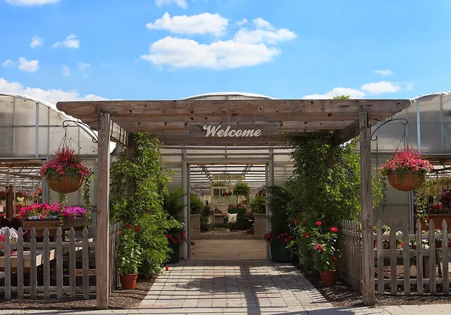 Hoen's Garden Center & Landscaping