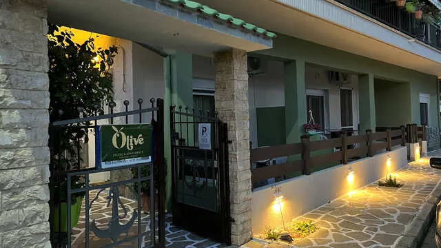 Olive Studio & Apartments