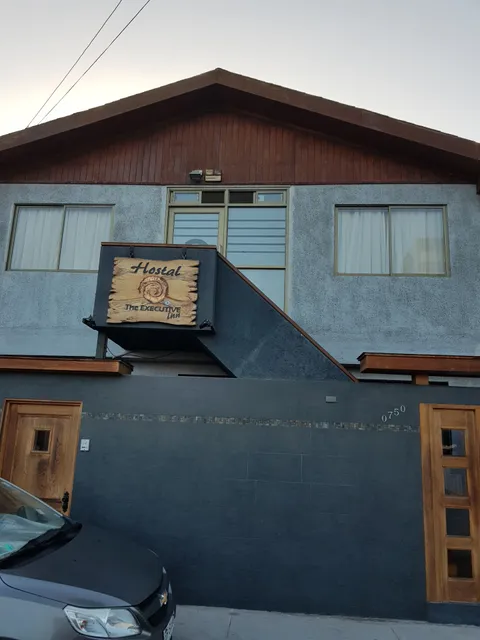 Hostal The Executive Inn