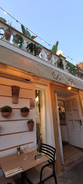 LE 27 RESTAURANTE