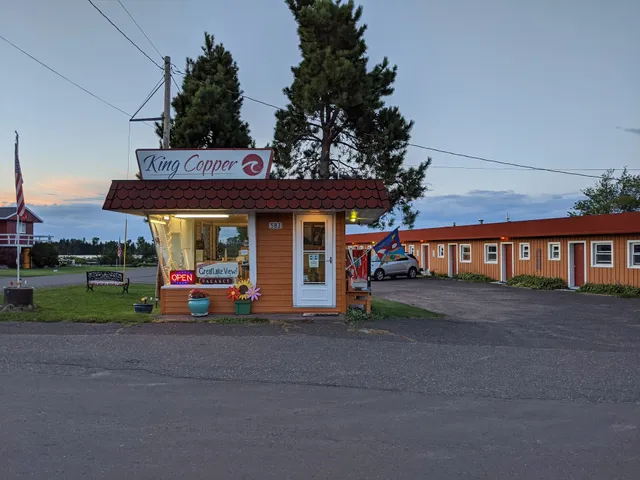 The Thimbleberry Shop, Country Village Shops