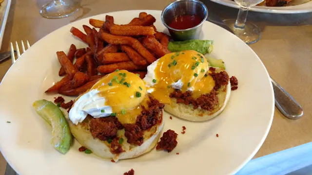 Saint Ann Restaurant & Bar