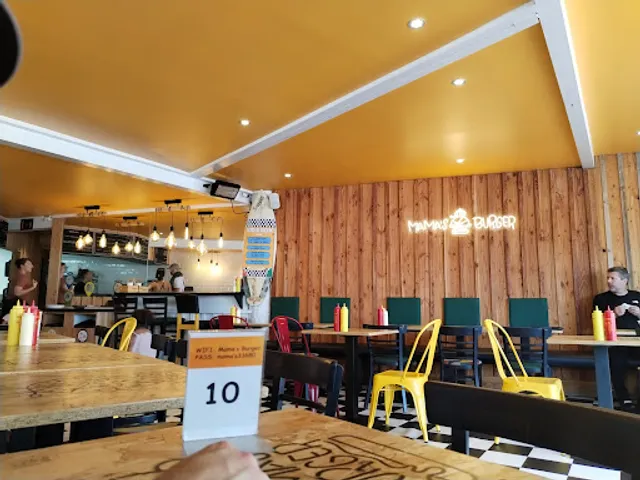 Mama’s Burger Lacanau