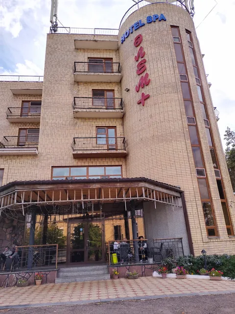 Gostinitsa "Alem Plyus"