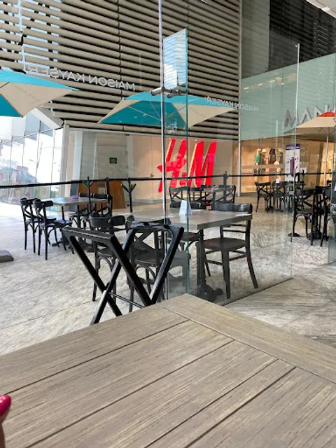 Maison Kayser Manacar