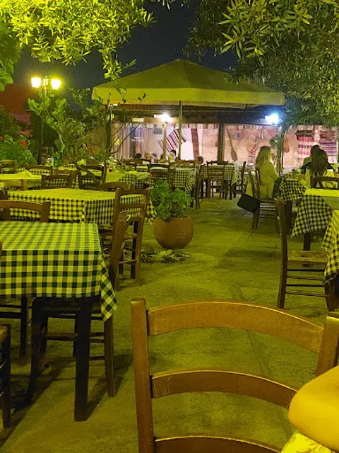 TAPERIX Cyprus tavern