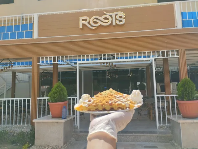 Roots Restaurant & Coffee n