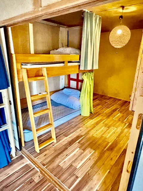 ゲストハウスラフテル Guest House Laugh Tale