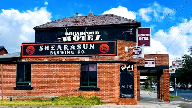 The Broadford Hotel - Bottom Pub