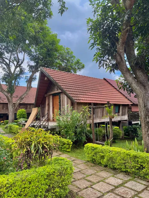 Nhà sàn homestay
