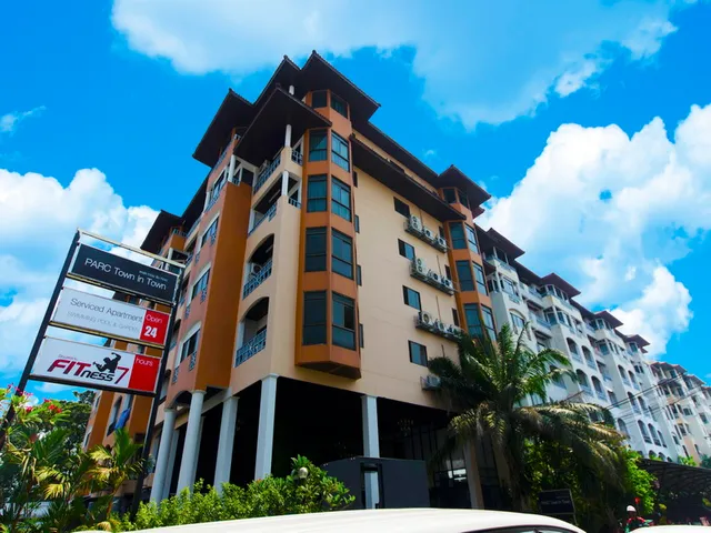 Town In Town Garden Resort