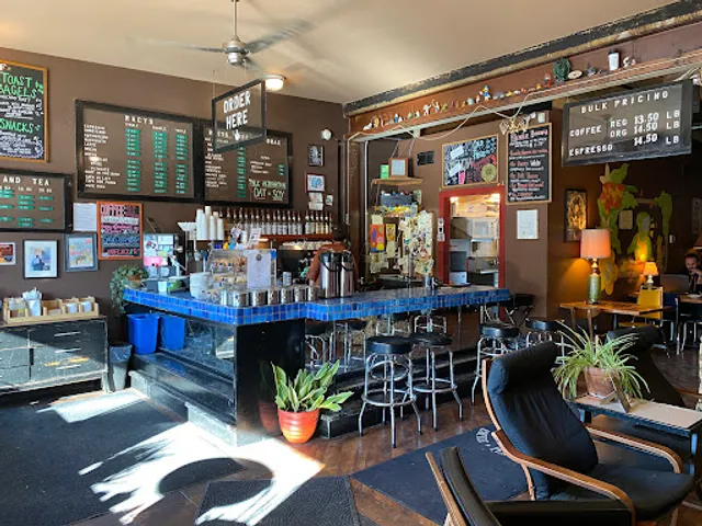 Racy D'Lenes Coffee Lounge