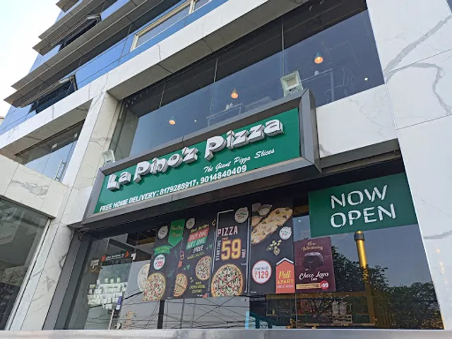 La Pino'z Pizza Hitechcity