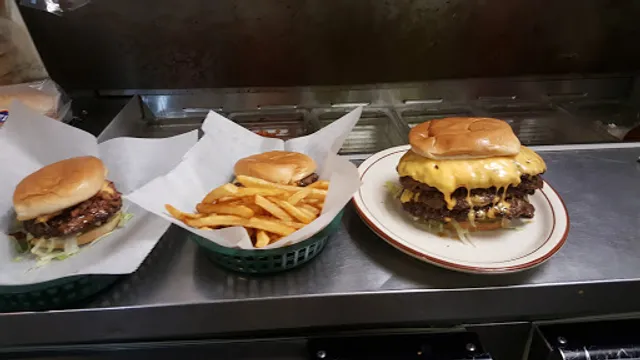 Ron's Hamburgers & Chili