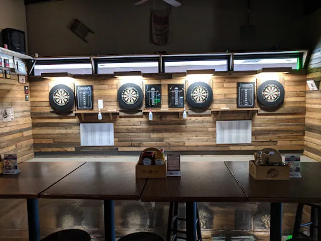 Mountain Tap Bar & Grill