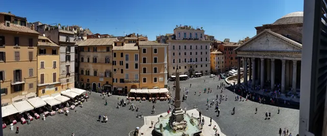 Pantheon Royal Suite