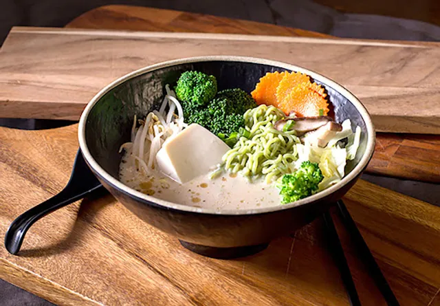 Ebaes (Echo Park, DTLA)