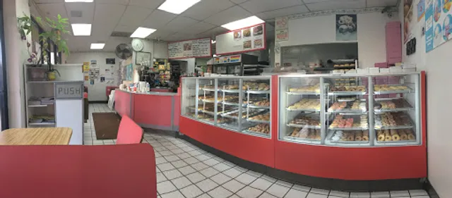 Santa Maria Donuts