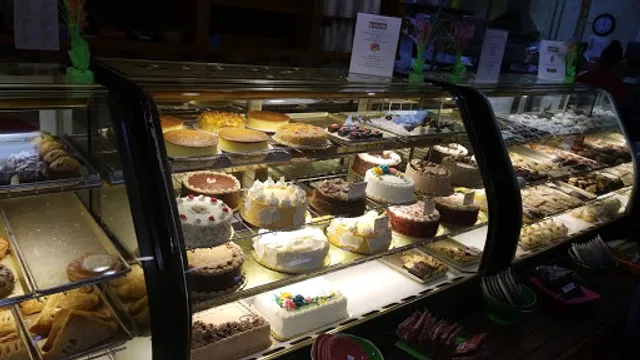 Nadler's Bakery & Deli