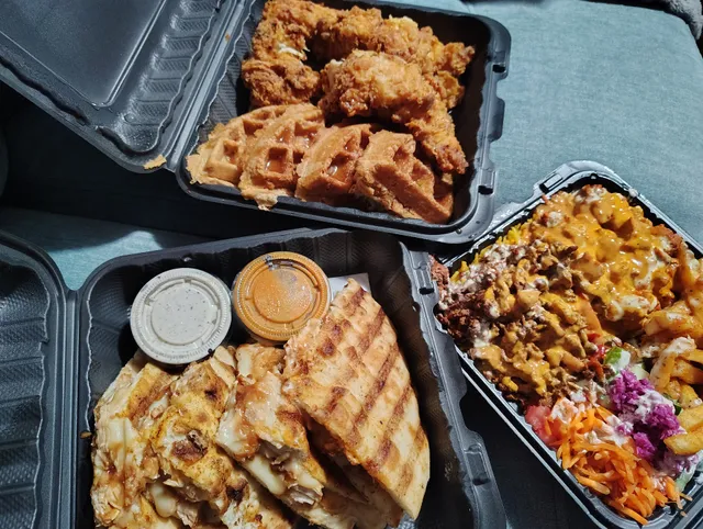 Blazin Chicken & Gyro