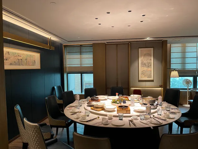 Celebrity's Residence Restaurant