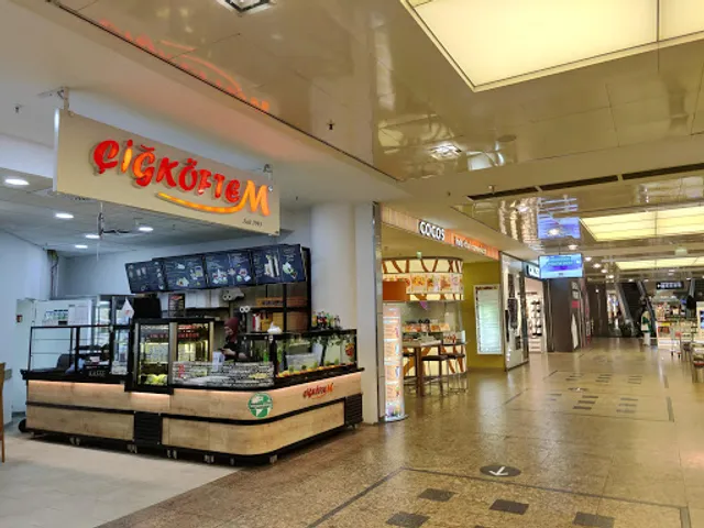 Cocos Gesundbrunnen Center