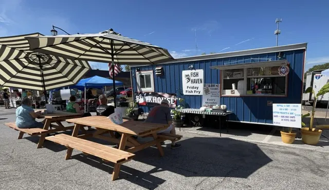 Fish Haven Food Trailer