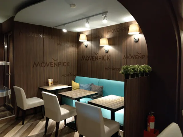 Mövenpick Café-莫凡彼台北慶城店