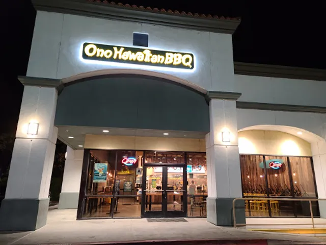 Ono Hawaiian BBQ