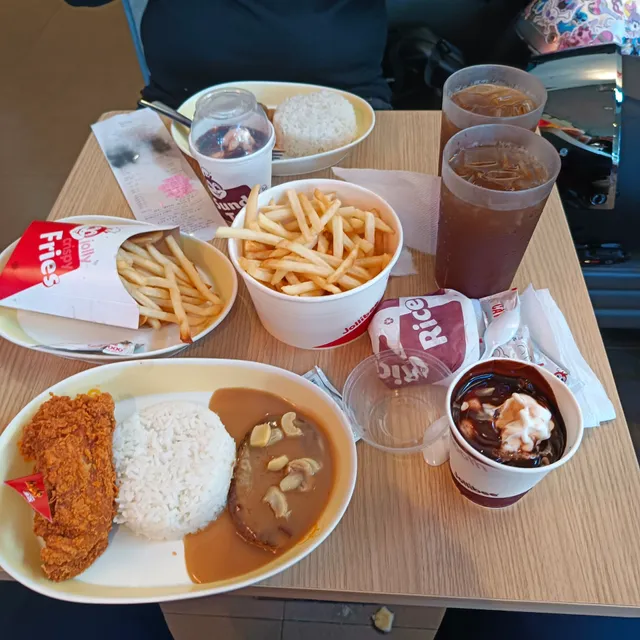 Jollibee Sipocot