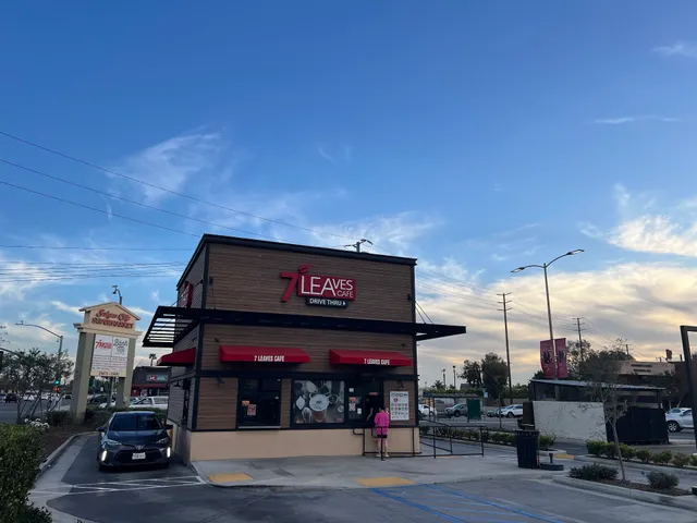 7 Leaves Cafe Brookhurst