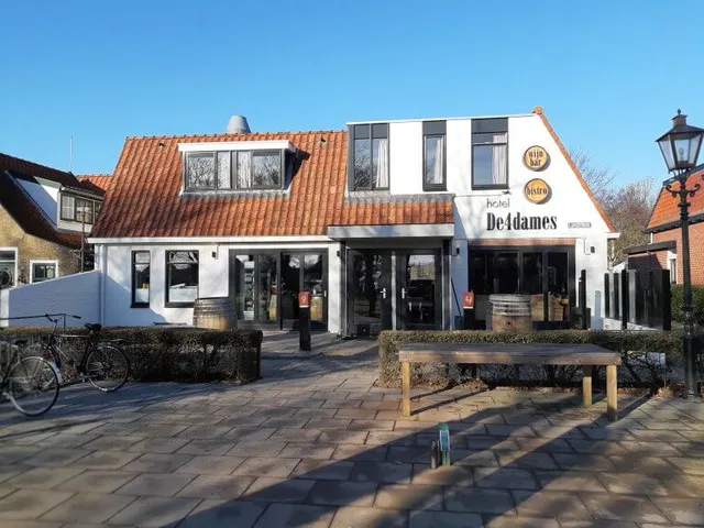 Hotel, wijnbar & bistro De4dames