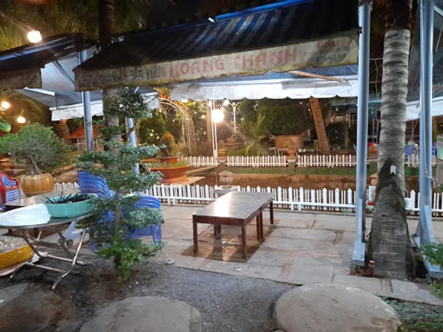 Hoang Thanh garden restaurant