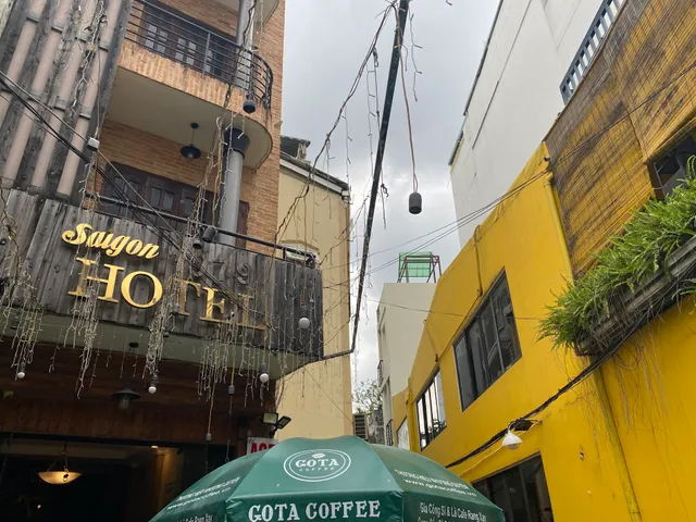 Saigon 1979 Hotel(Ace Home)