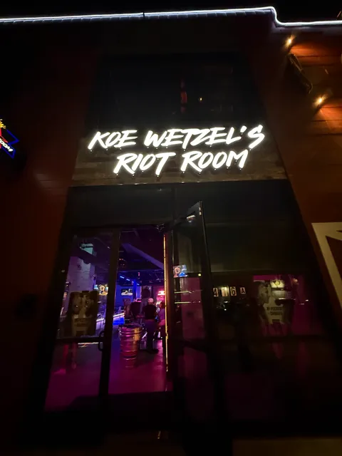 Koe Wetzel's Riot Room Houston