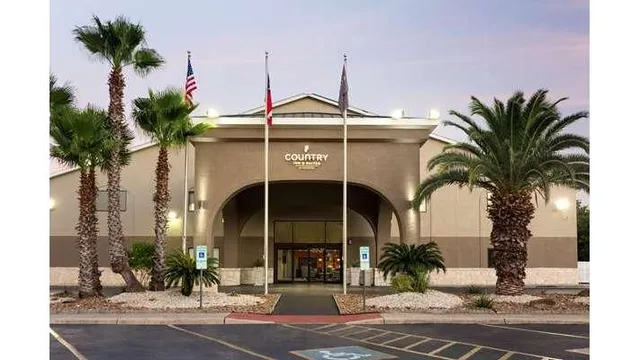 Country Inn & Suites by Radisson, San Antonio Lackland AFB - SeaWorld Area