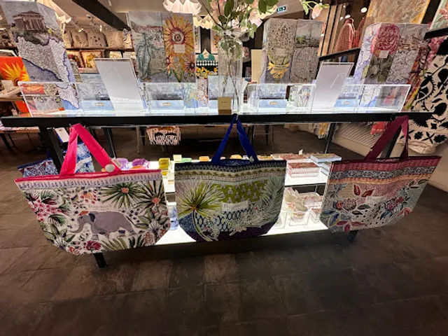 Fragonard Boutique Carrousel du Louvre