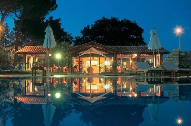 Agriturismo Bio Aia della Colonna - Ristorante Km 0 - Vicino Terme di Saturnia