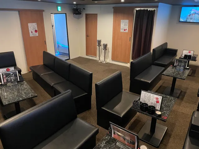 Girls Lounge A l'aise 藤沢店 ガールズラウンジアレーズフジサワテン