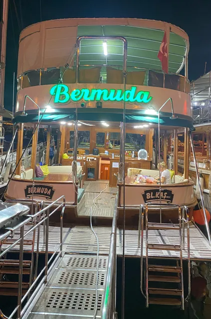 Bermuda Boat Daily Boat Trips