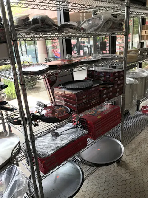 Los Portales Market & Taqueria