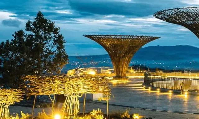 የእንጦጦ ፓርክ ቁስቋም መግብያ | Entoto Park Kuskuam Entrance