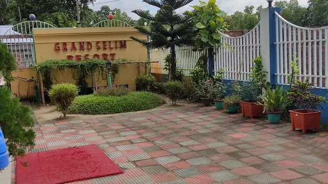 Grand Selim Resort & Tour