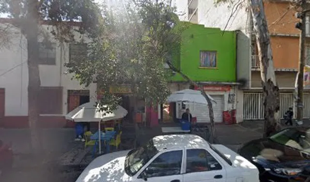 C. Juan E. Hernández y Davalos 25