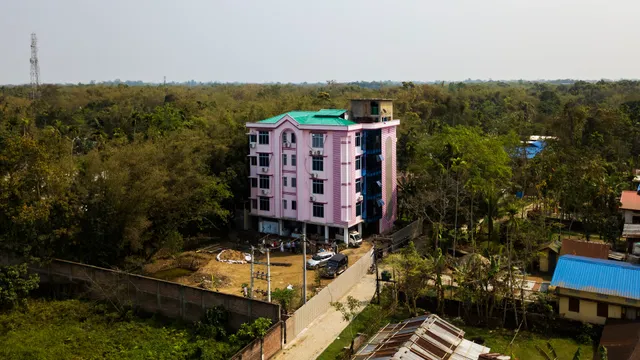 Hotel Wings The Pride