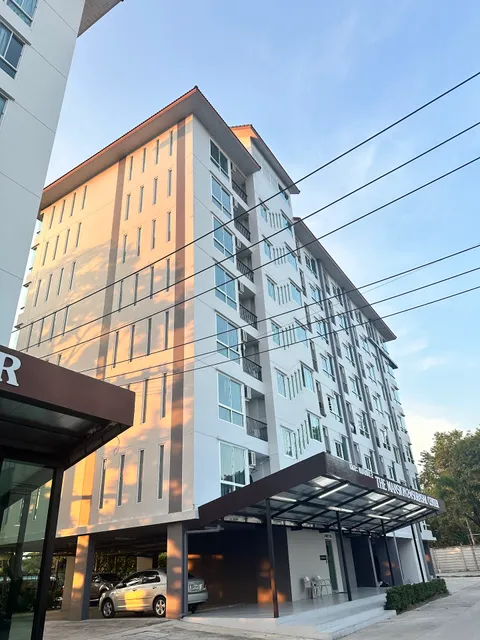 The mansion@surasak center serviced apartment