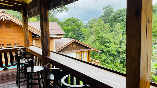 หลงเรา โฮมสเตย์