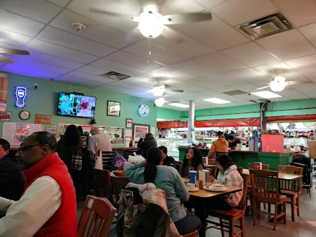 Alex's Seafood Restaurant & Retail Located in The New Castle Farmers Market